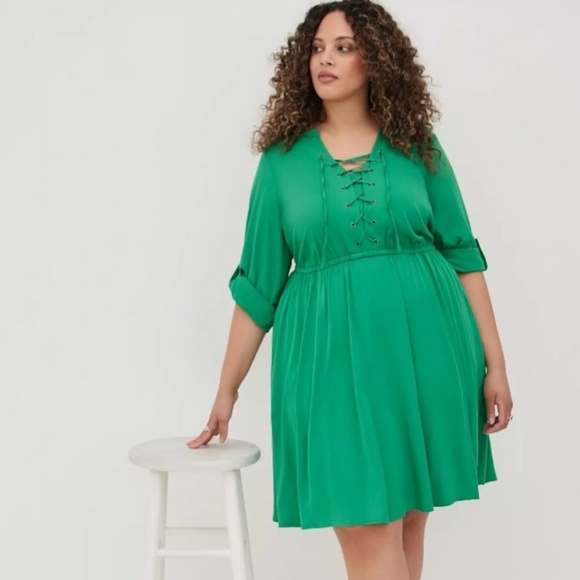 Torrid Dresses & Skirts - Torrid Mini Challis Lace Up Shirt Dress Green Roll Tab Sleeves Size 3X NWOT